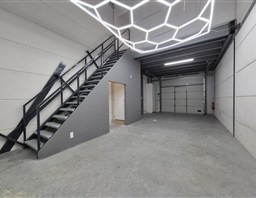 industrieweg-11-02-vuren foto 2