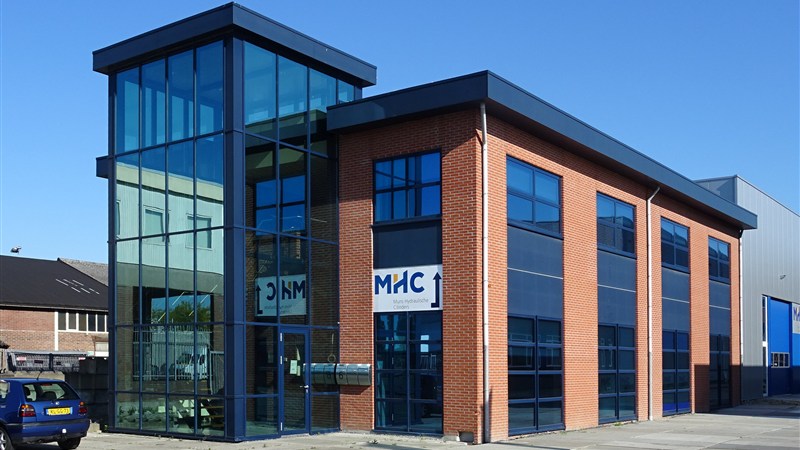 wiedhaak-6-hardinxveld-giessendam foto 1